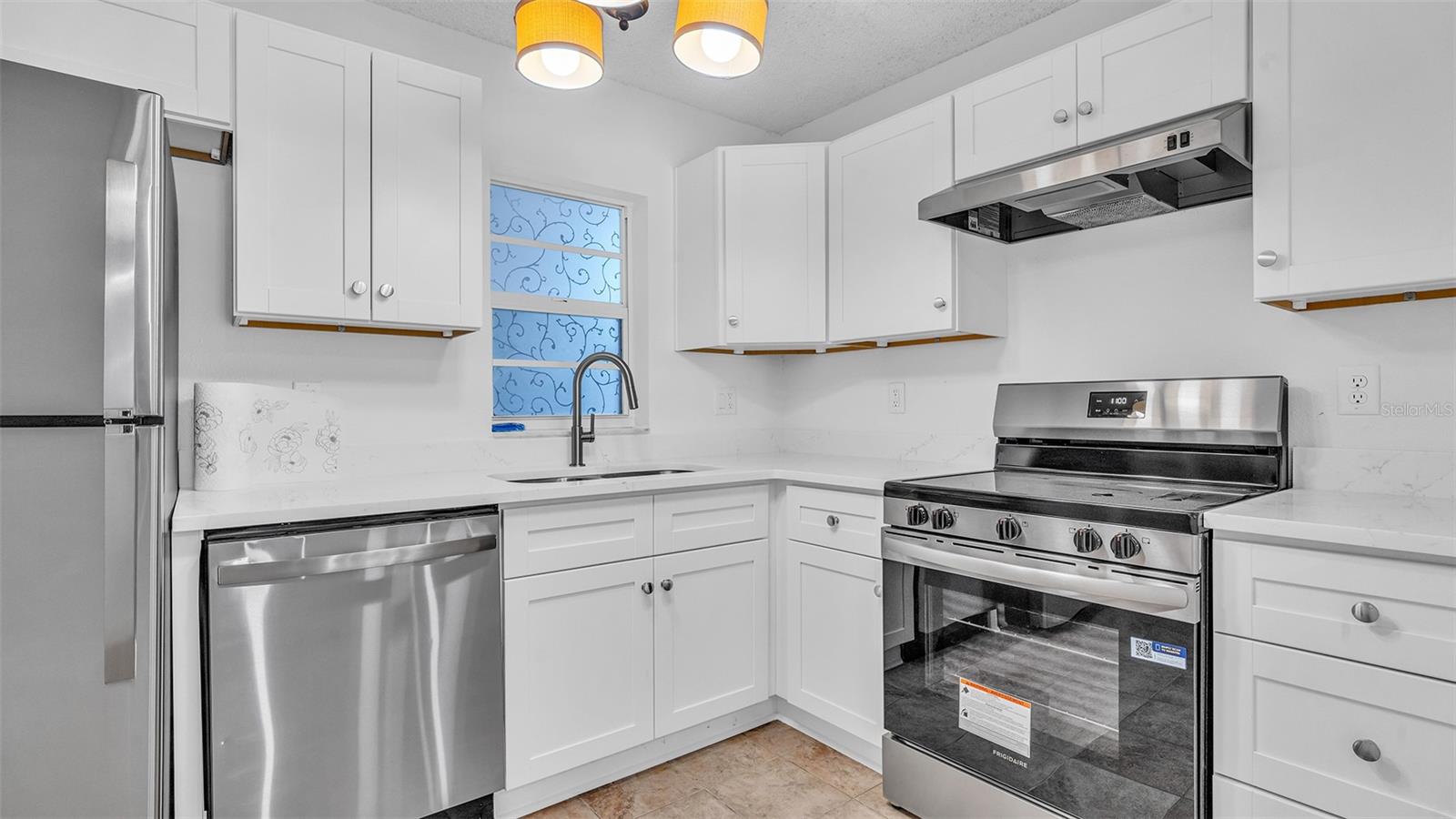 BAY ISLAND GROUP 6 - Residential