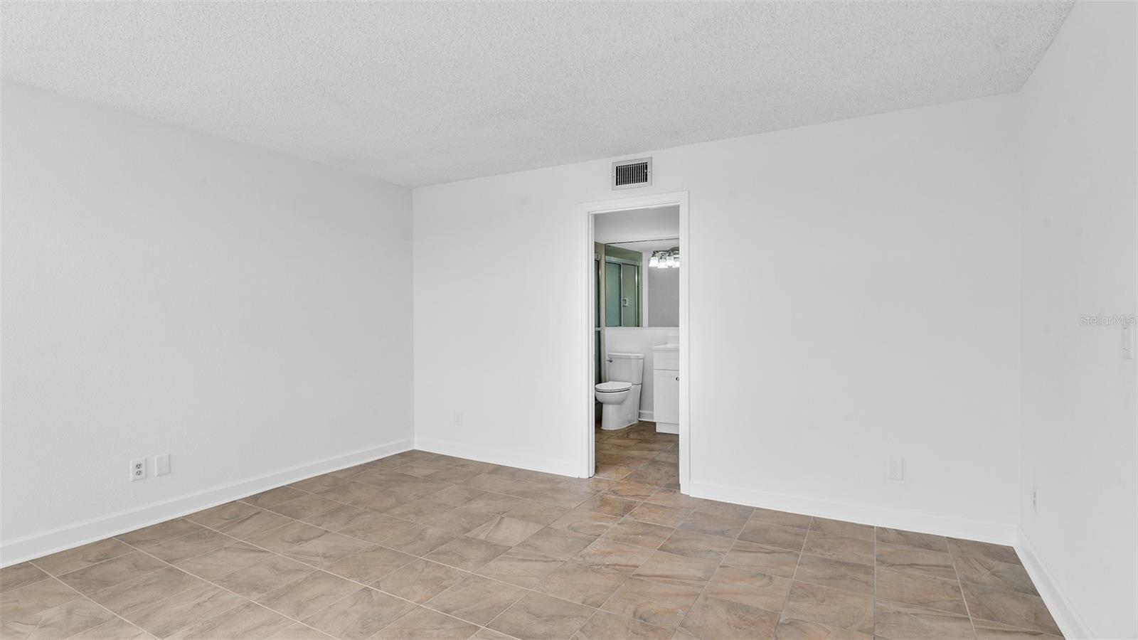 BAY ISLAND GROUP 6 - Residential