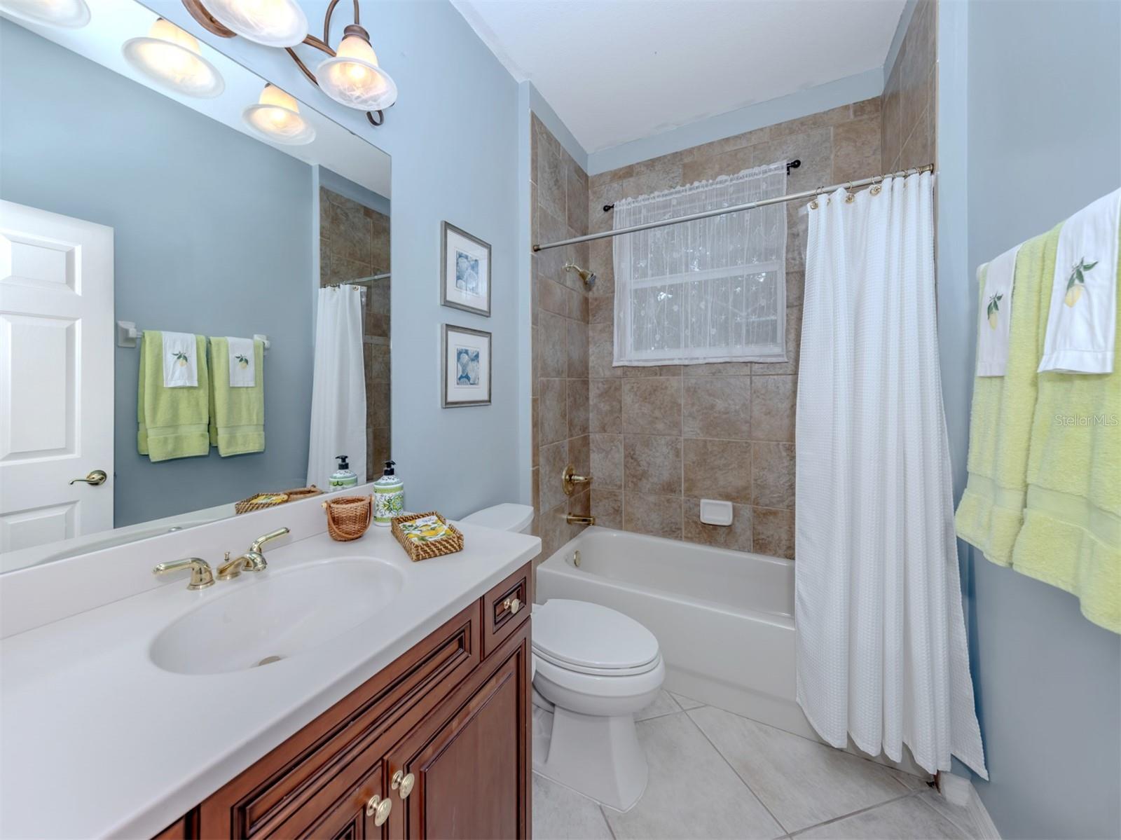 VENETIAN GOLF & RIVER CLUB PH 1 - Residential