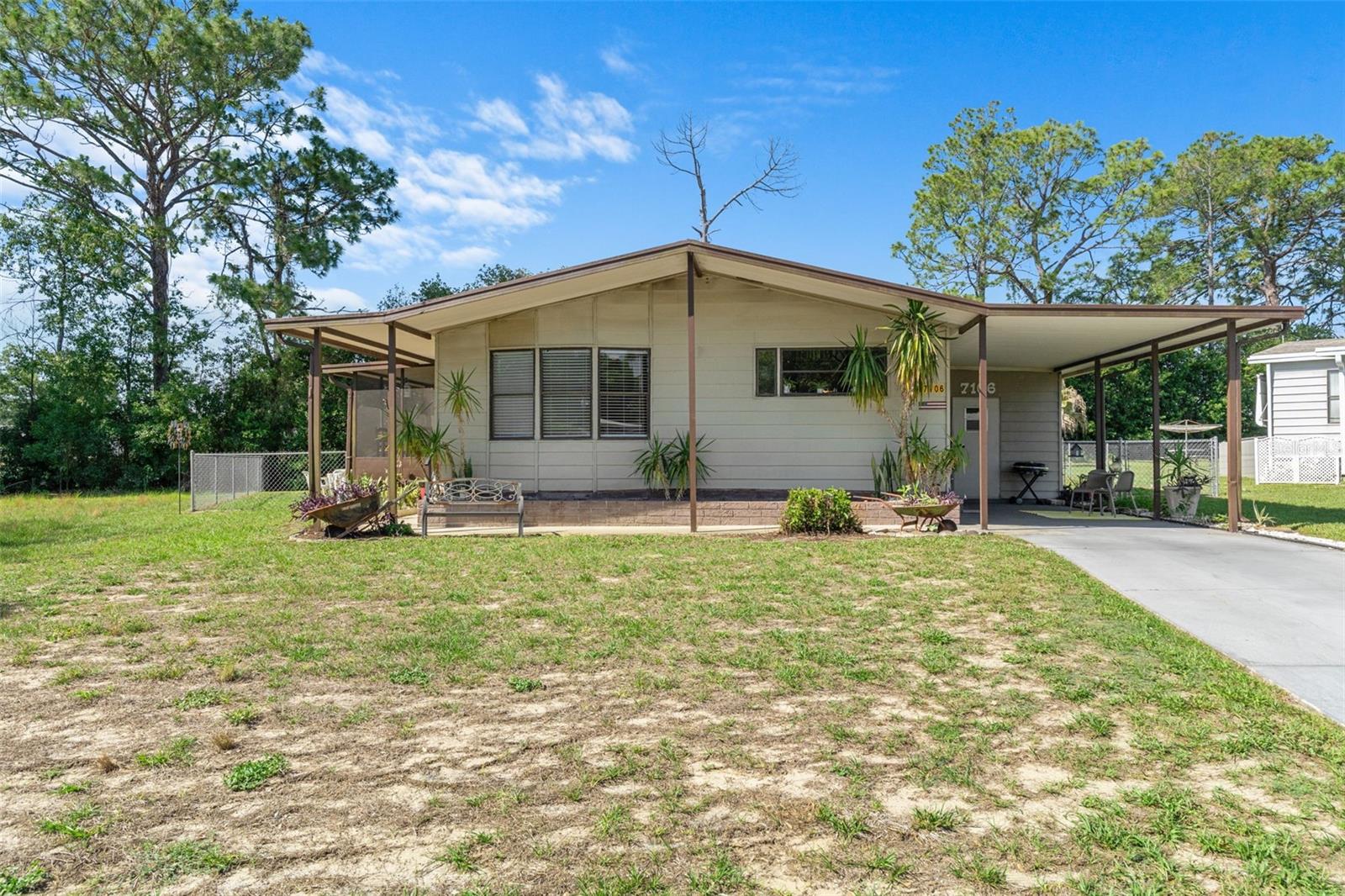 BROOKRIDGE COMM - Residential