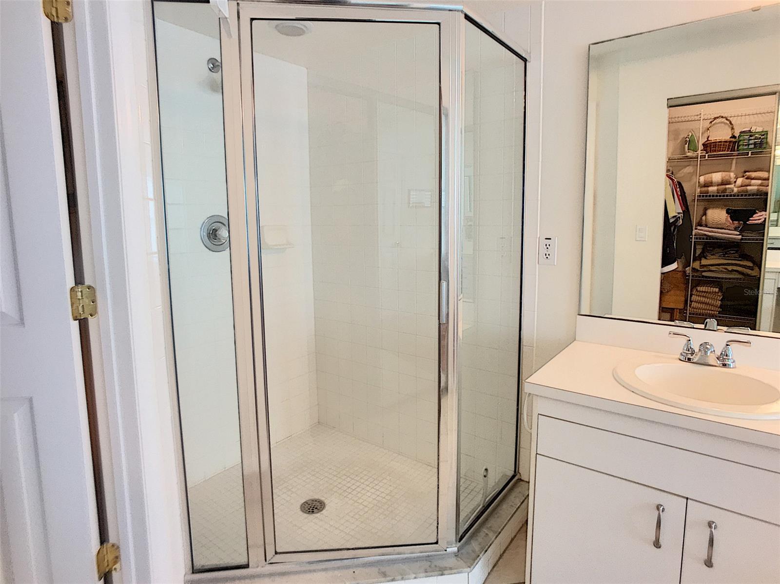 Bouchelle Island Condo - Residential