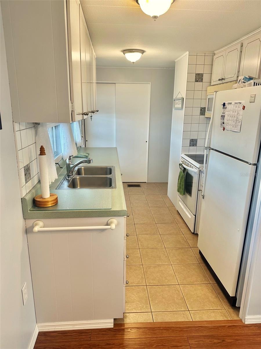 2000 E BAY DRIVE 102