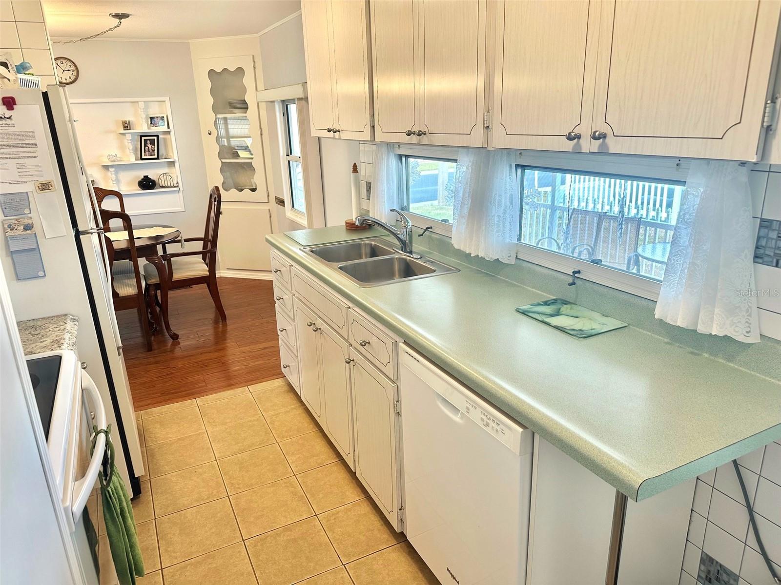 COLONIAL VILLAGE MOBILE HOME PARK CO-OP UNREC - Residential