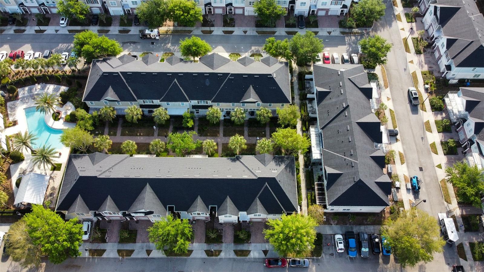 HAMPTONS - SECOND REP - Residential