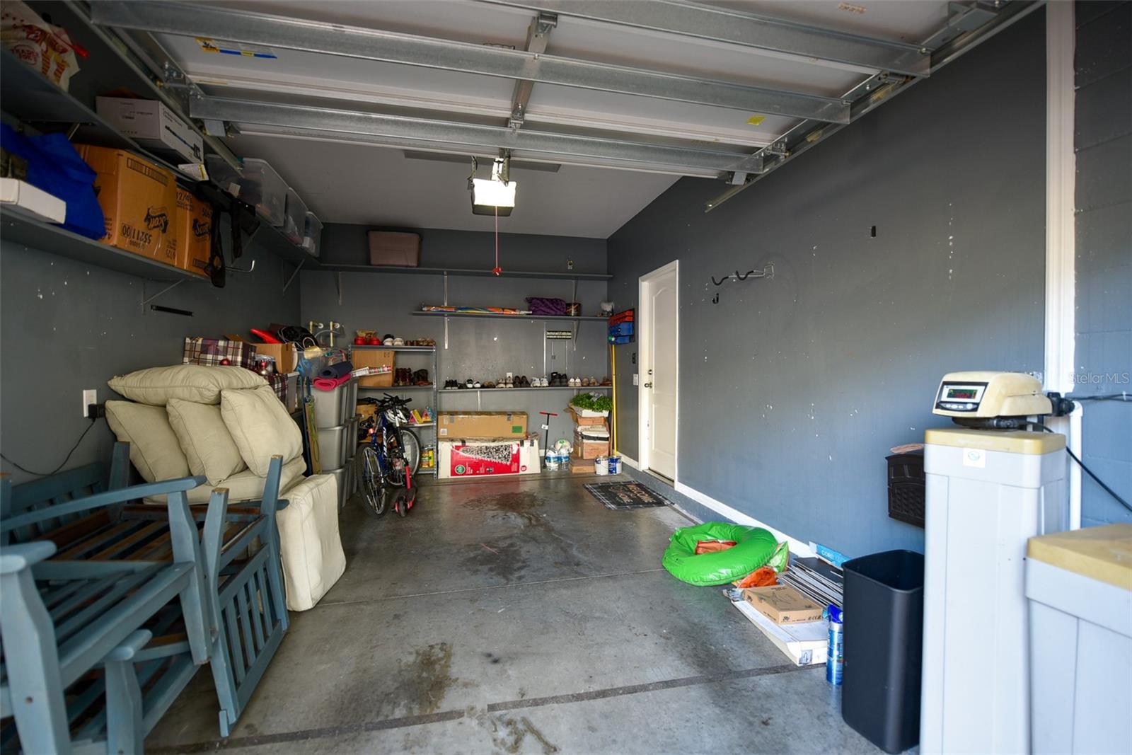 HAMPTONS - SECOND REP - Residential