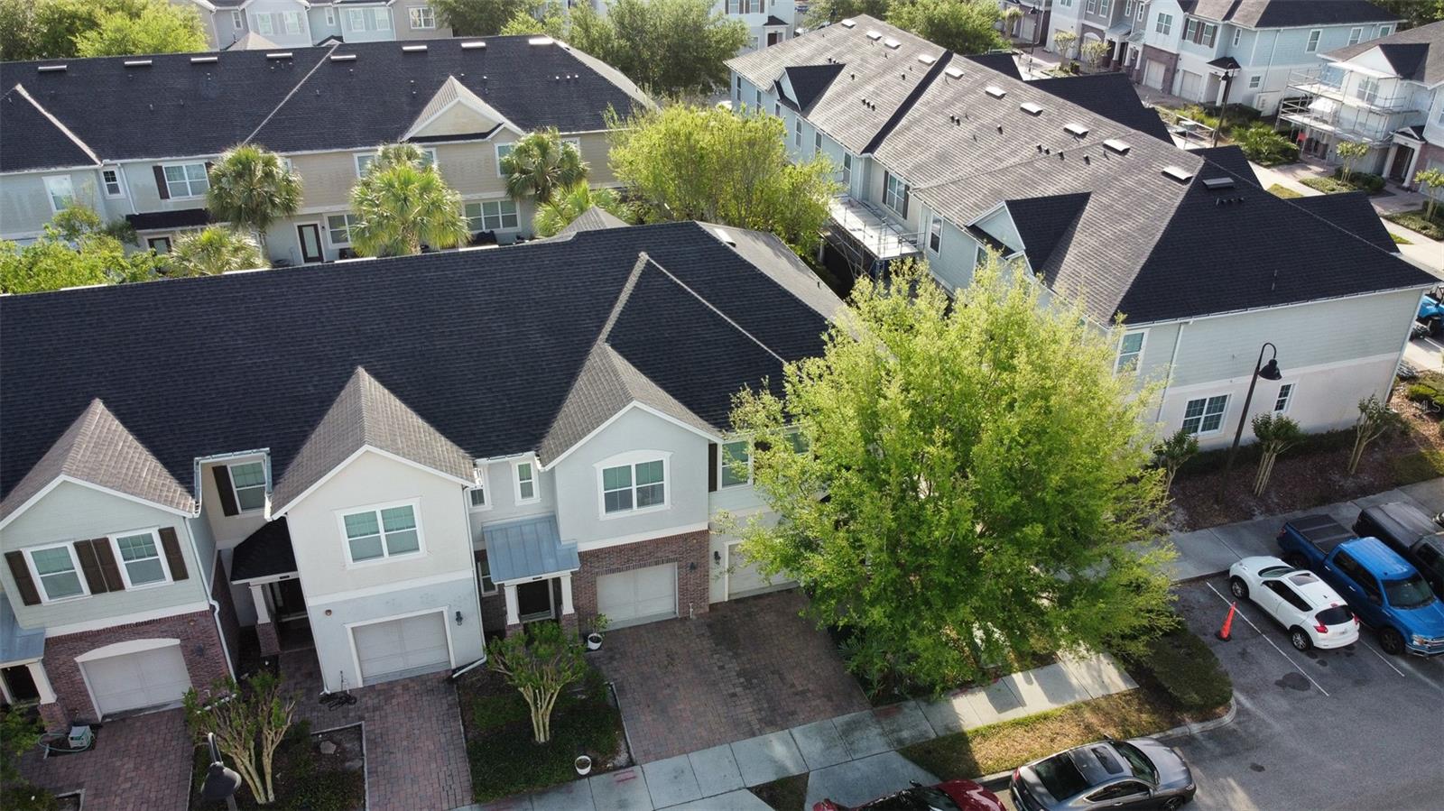 HAMPTONS - SECOND REP - Residential