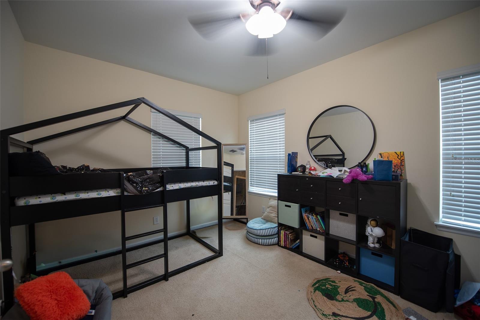 HAMPTONS - SECOND REP - Residential