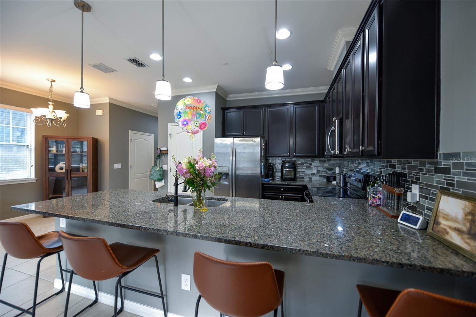 HAMPTONS - SECOND REP - Residential