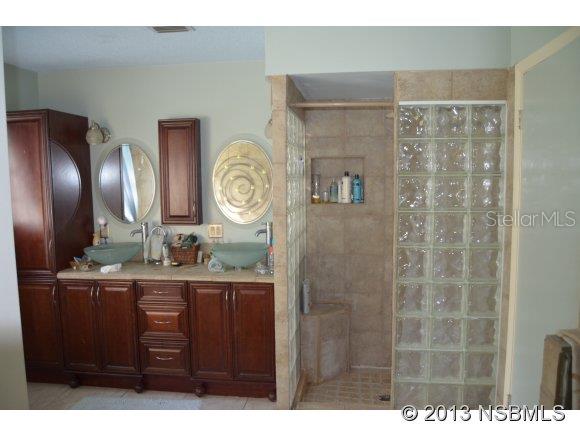 Florida Shores 01 - Residential