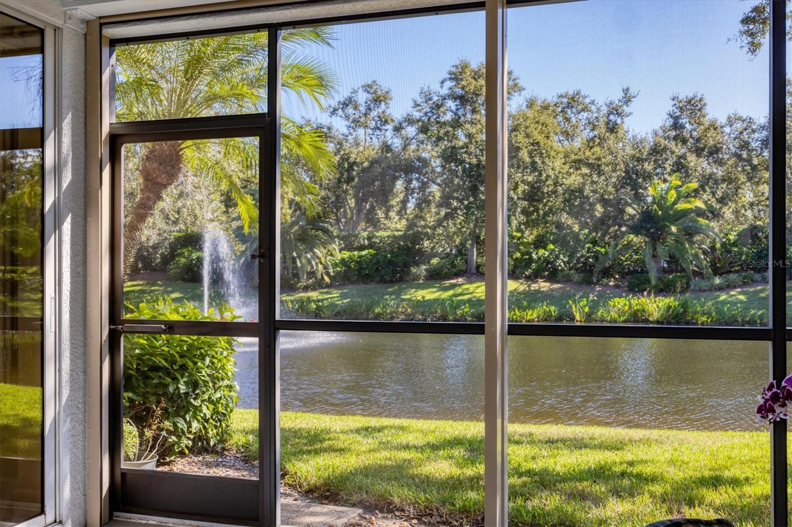 PARISIENNE GARDENS - Residential