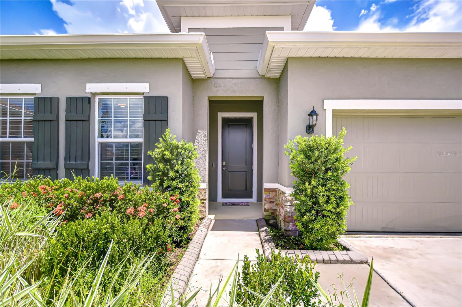 8847 PRAIRIE CREEK DRIVE