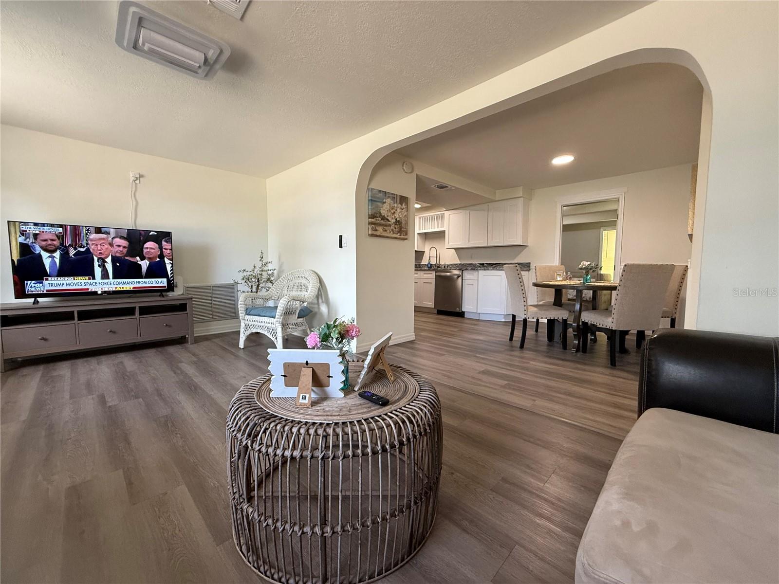 BEACON SQUARE - Residential