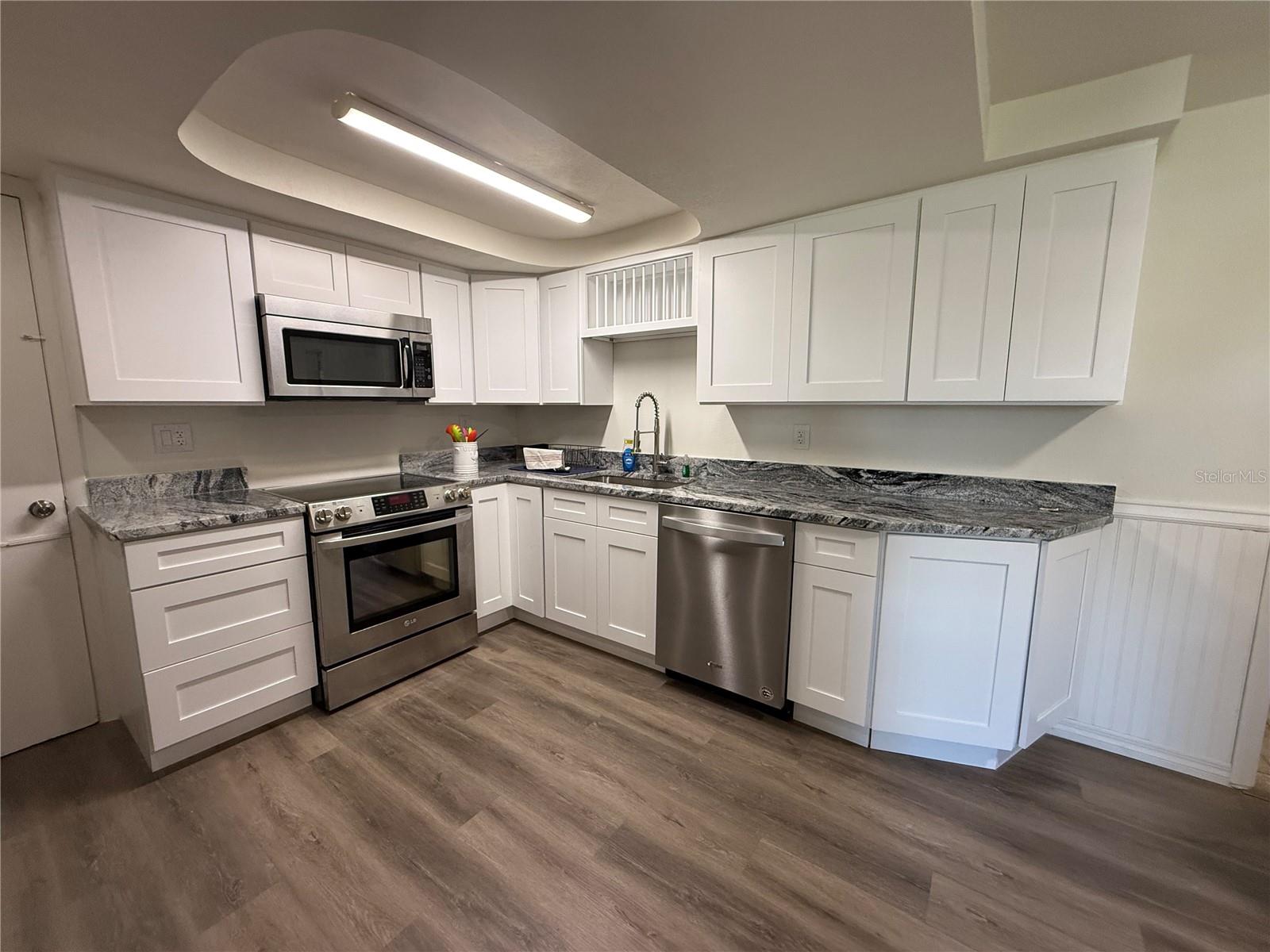 BEACON SQUARE - Residential