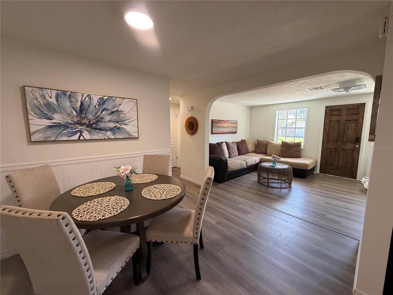 BEACON SQUARE - Residential