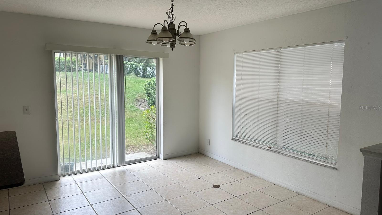 201 DRAW BRIDGE LANE 1