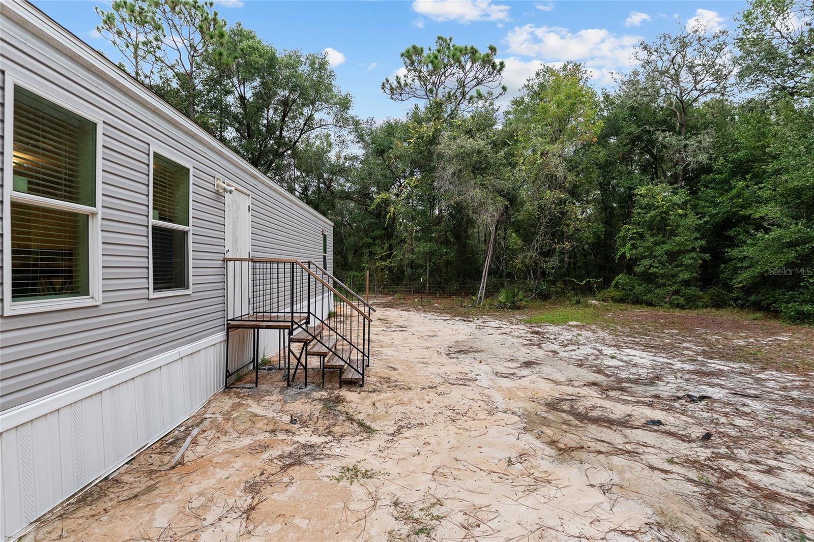 EUREKA SHORES - Residential