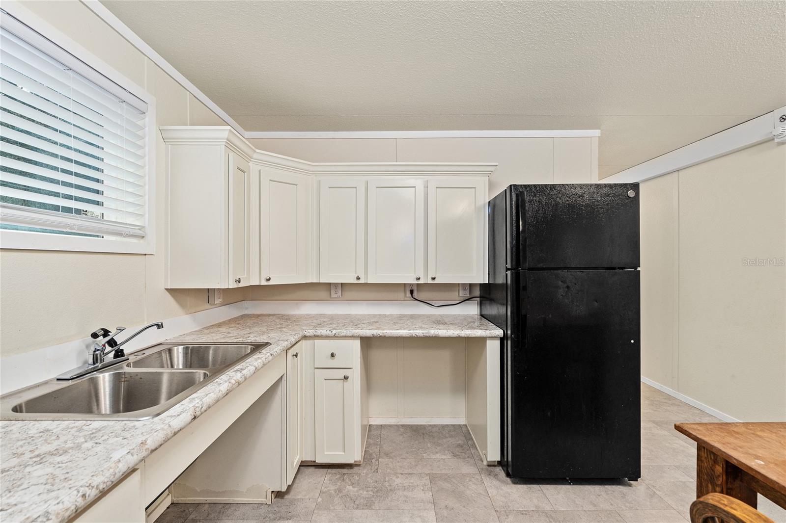 EUREKA SHORES - Residential