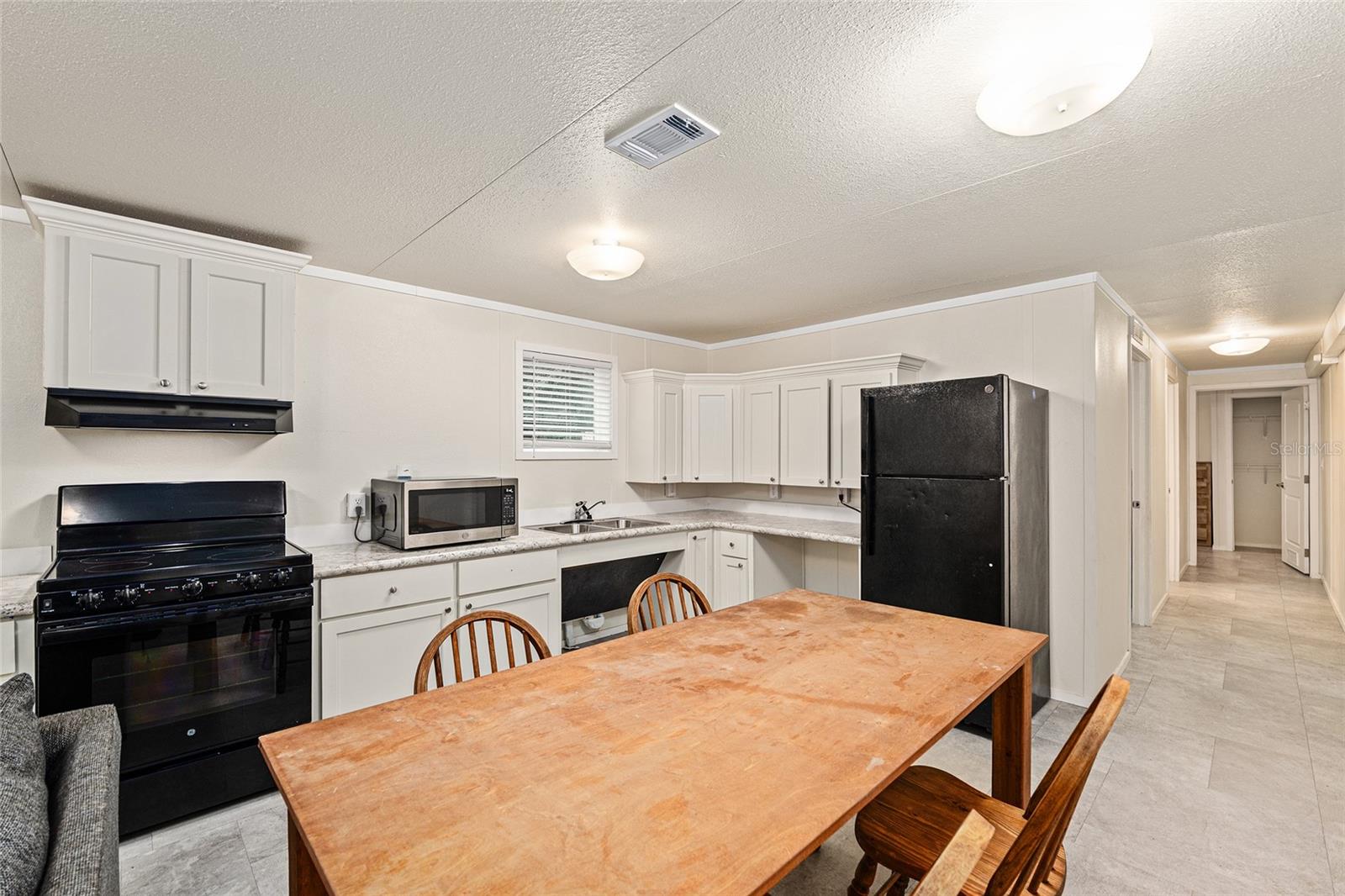 EUREKA SHORES - Residential