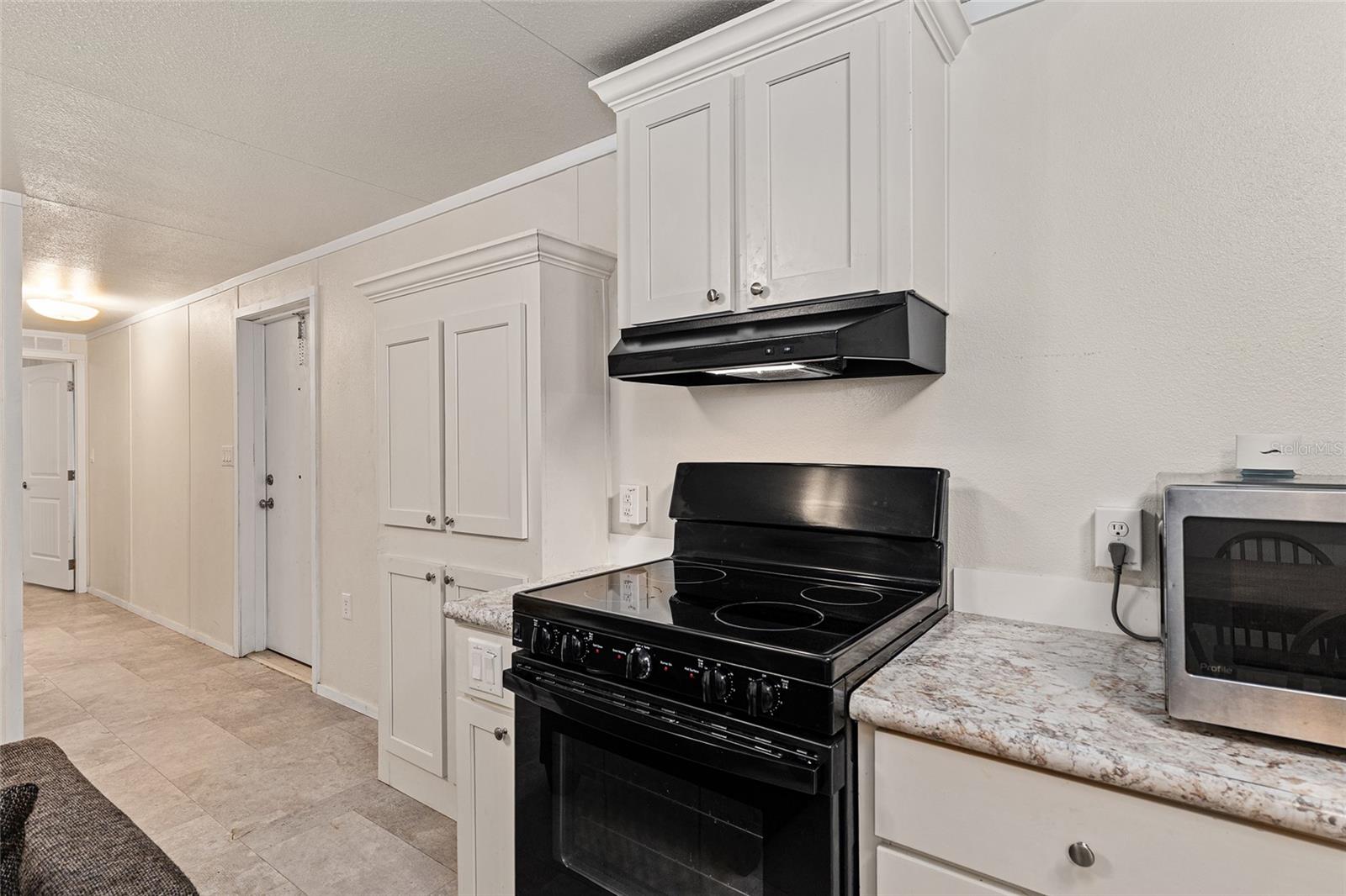 EUREKA SHORES - Residential