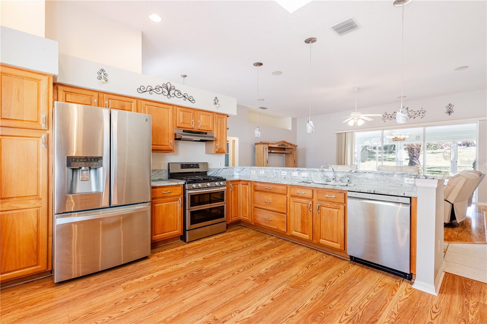 ROYAL HARBOR PH 01 - Residential