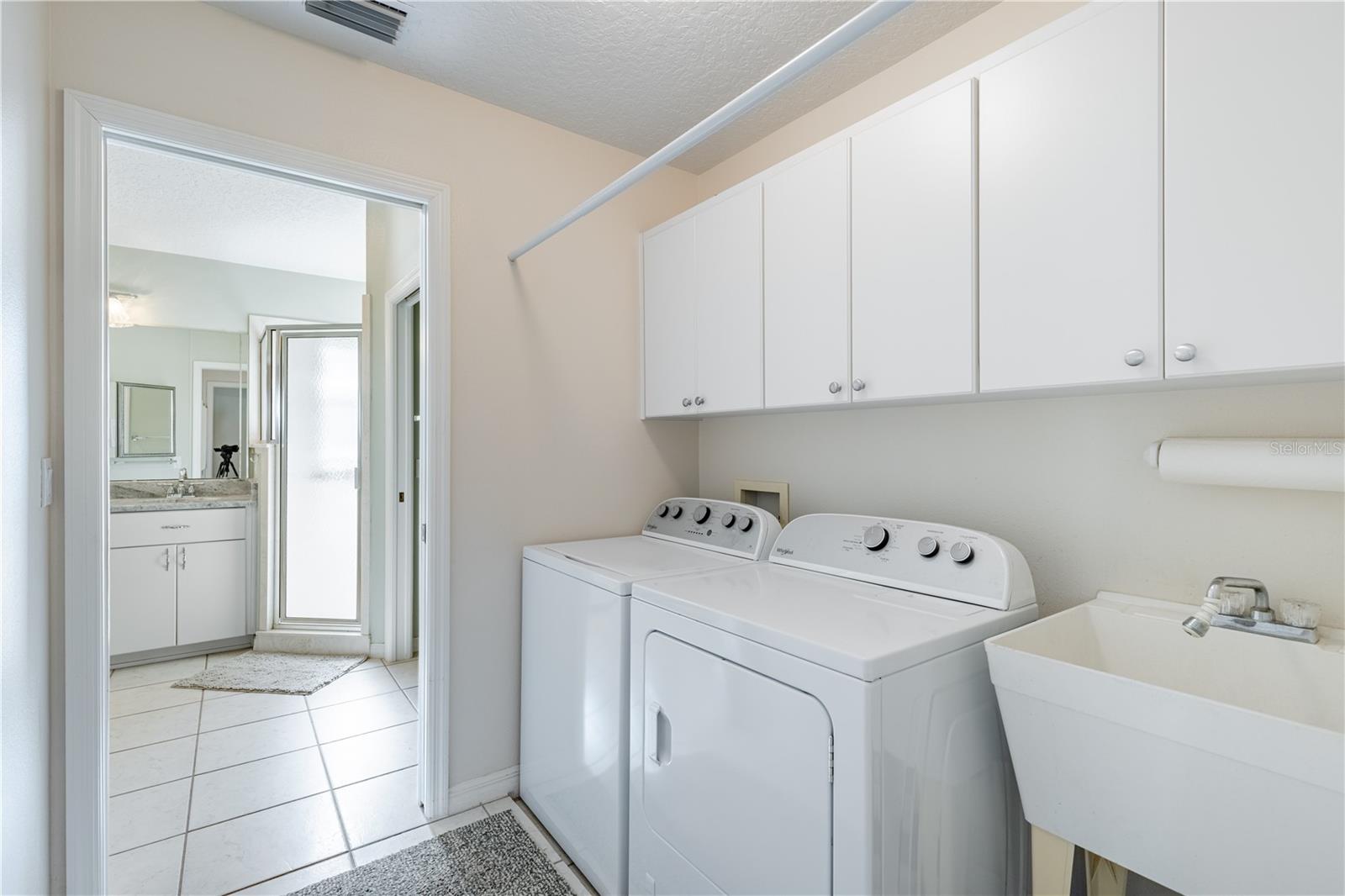 ROYAL HARBOR PH 01 - Residential