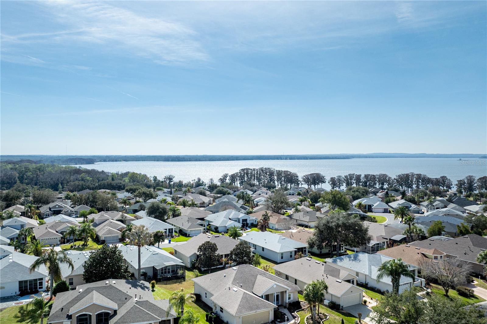 ROYAL HARBOR PH 01 - Residential