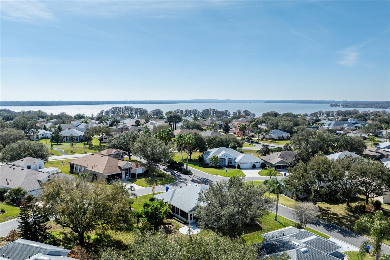 ROYAL HARBOR PH 01 - Residential