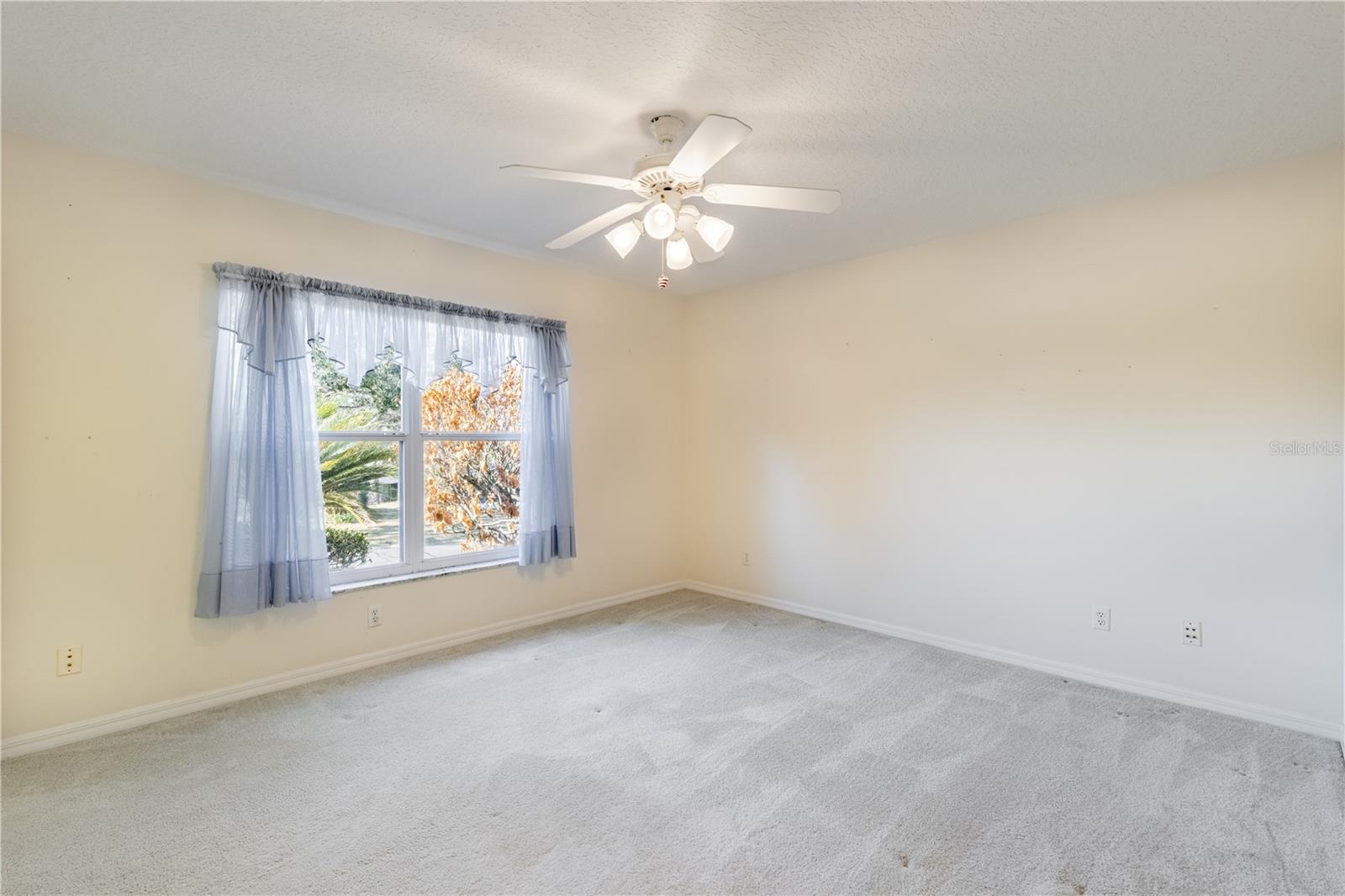 ROYAL HARBOR PH 01 - Residential