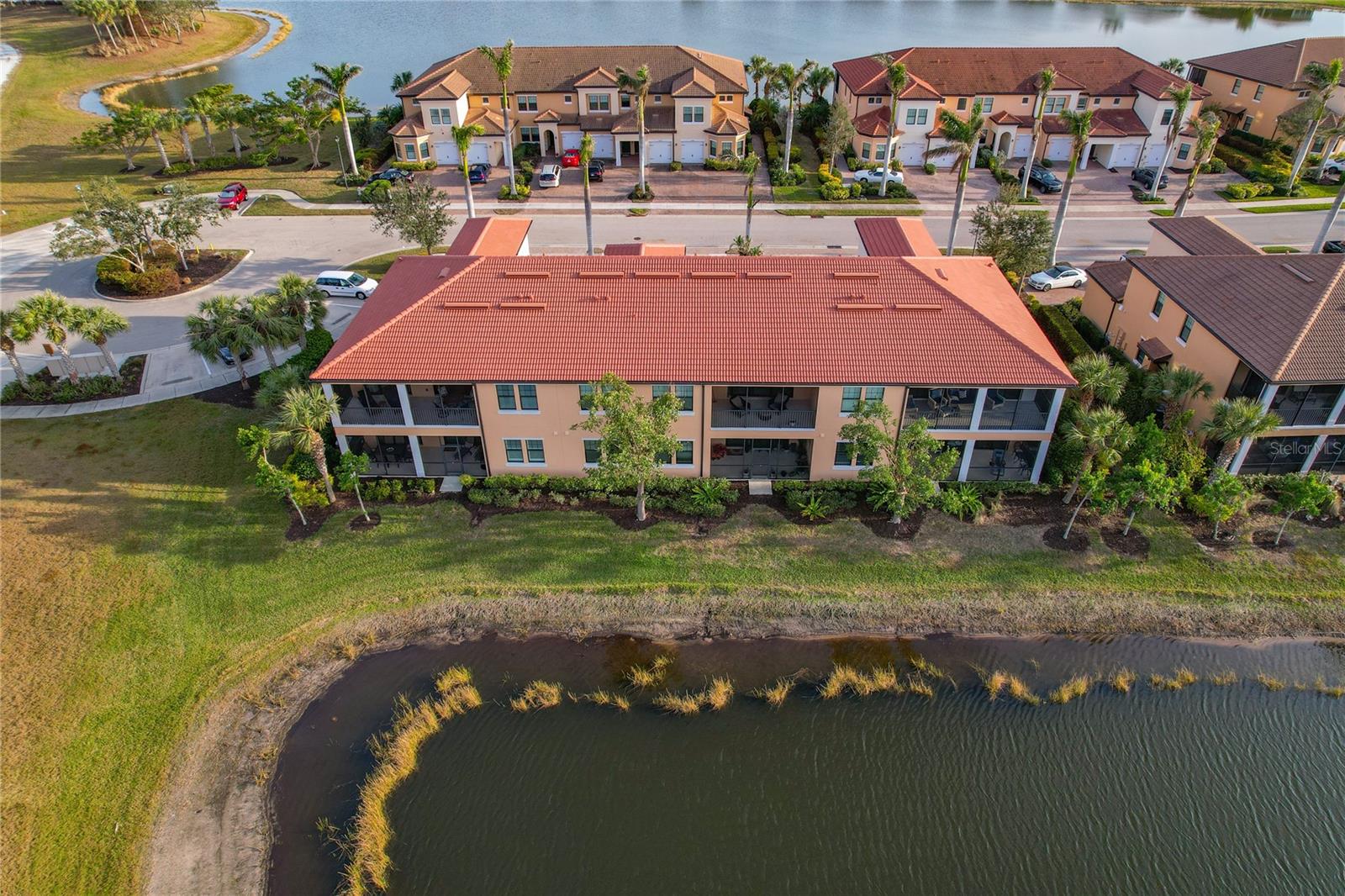 SARASOTA NATIONAL - Residential
