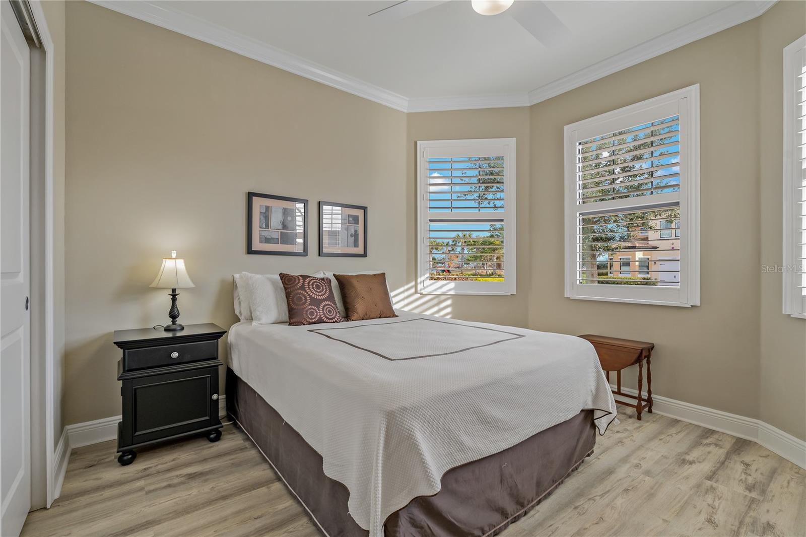 SARASOTA NATIONAL - Residential
