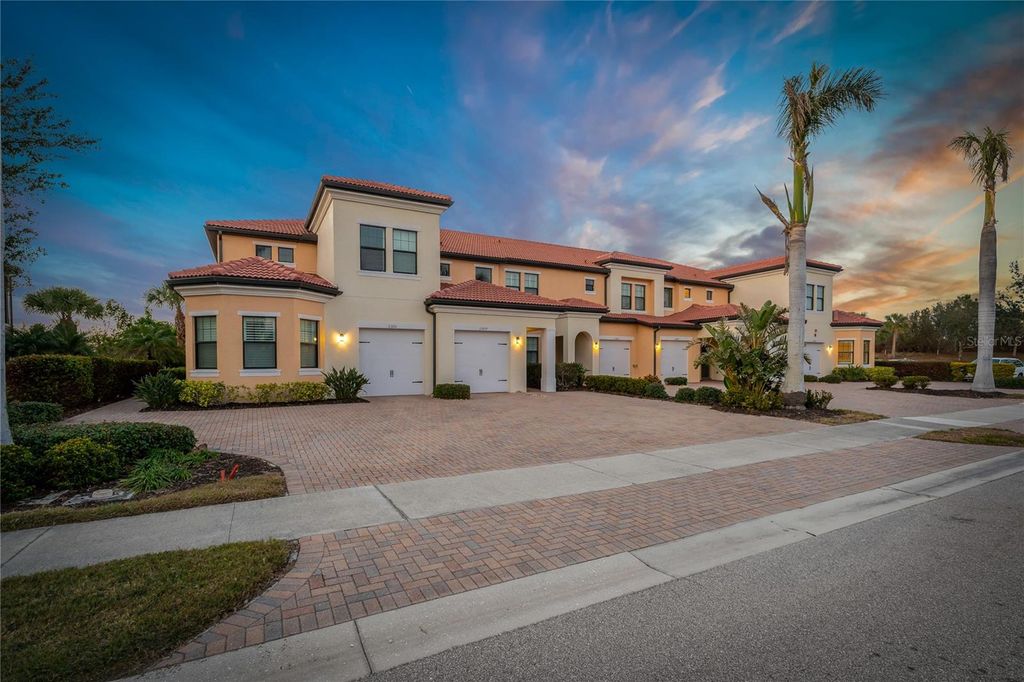 Photo of 23085 Banbury Way #103, Venice, FL 34293 (MLS # A4690984)