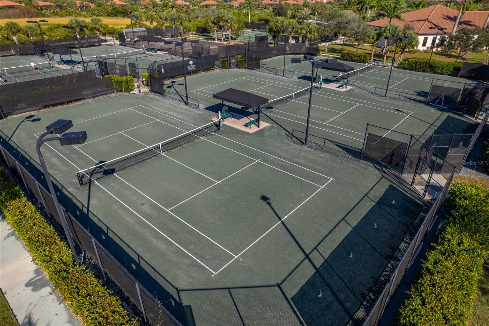 SARASOTA NATIONAL - Residential
