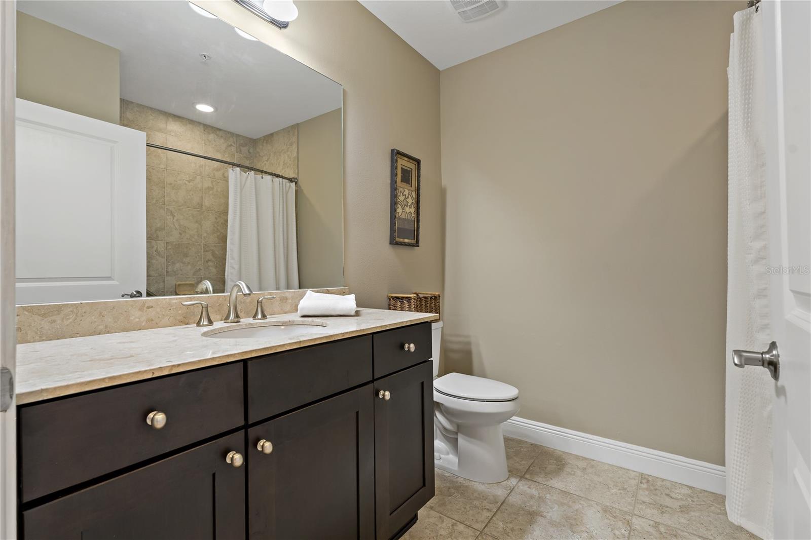 SARASOTA NATIONAL - Residential