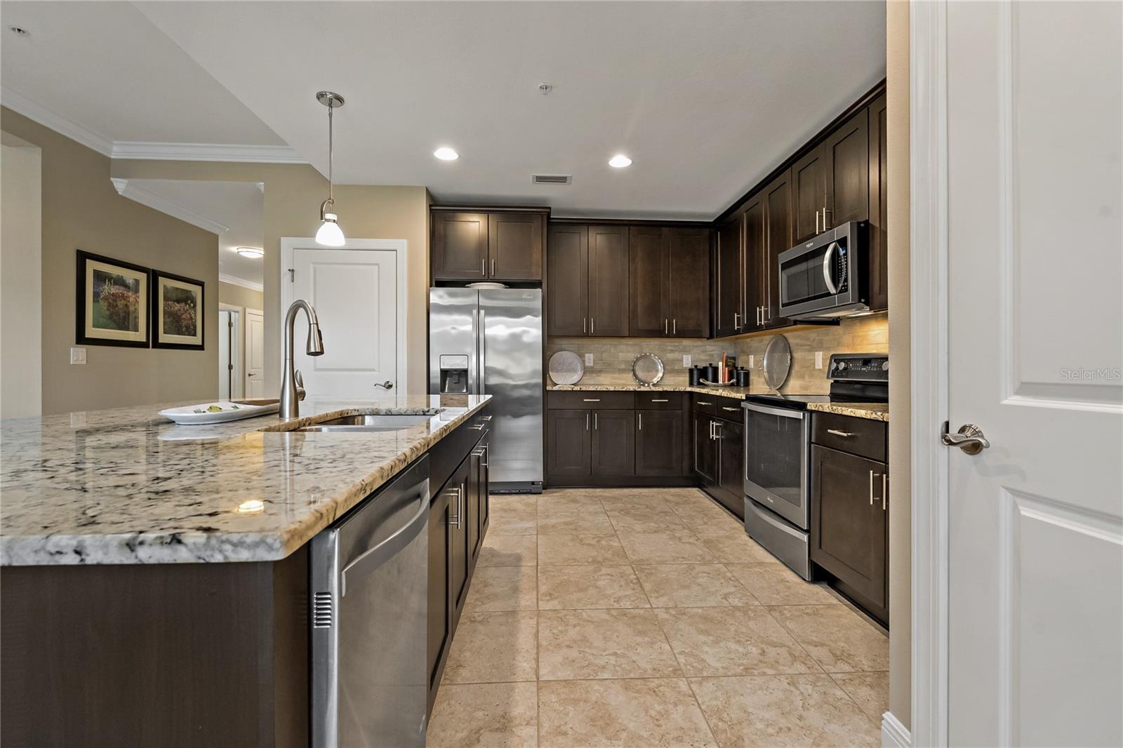 SARASOTA NATIONAL - Residential