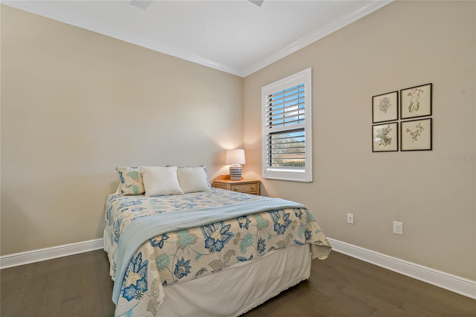 SARASOTA NATIONAL - Residential