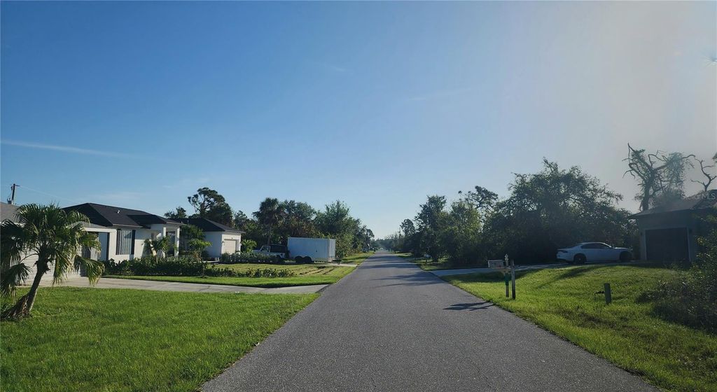 Photo of 11913 Florence Avenue, Port Charlotte, FL 33981 (MLS # C7500182)
