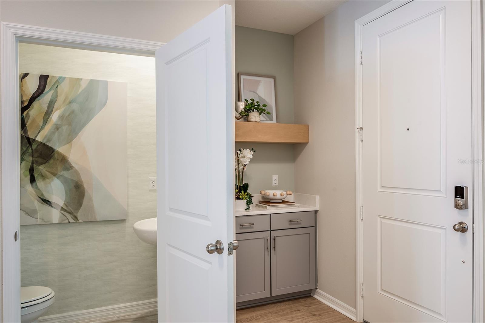 AULIN SQUARE - Residential