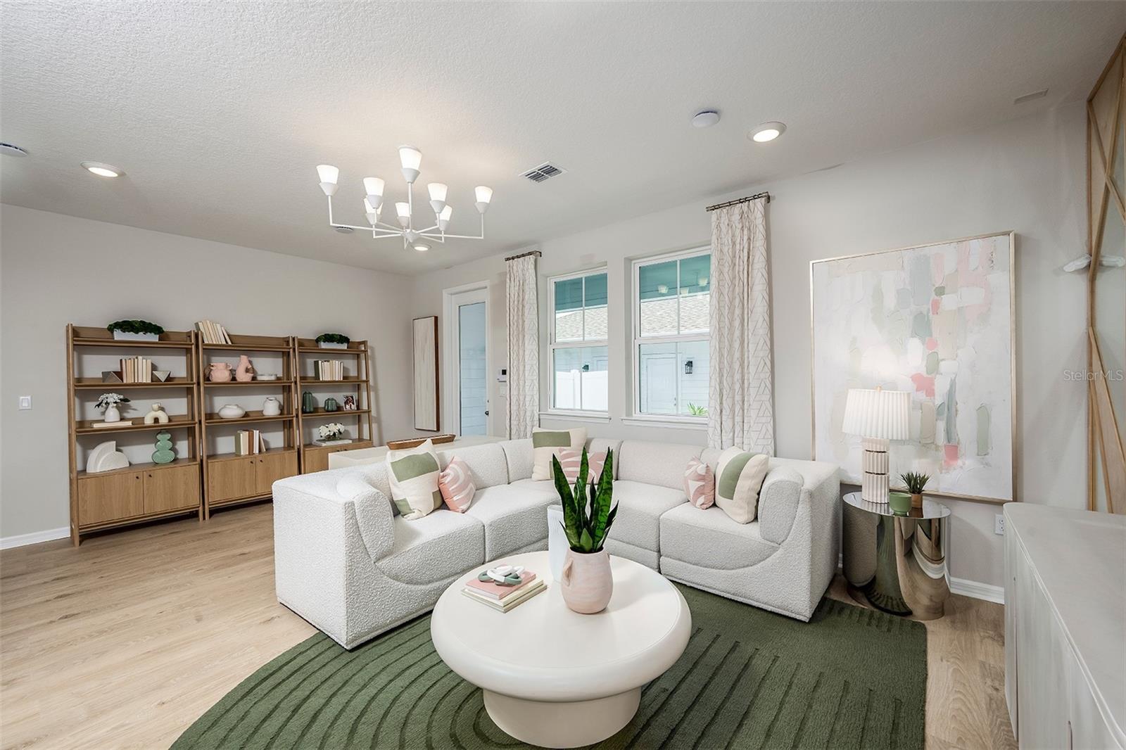 AULIN SQUARE - Residential