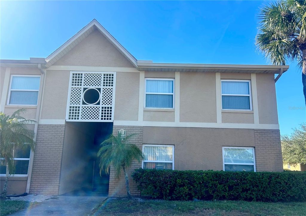 Photo of 9800 Turf Way #GE, Orlando, FL 32837 (MLS # O6376101)
