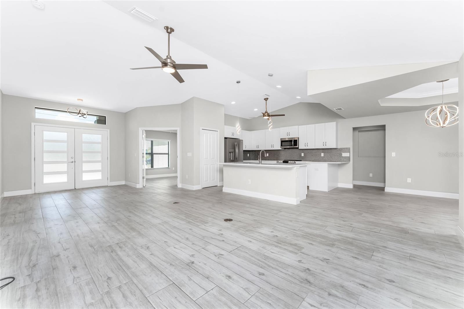 PUNTA GORDA ISLES SEC 20 - Residential