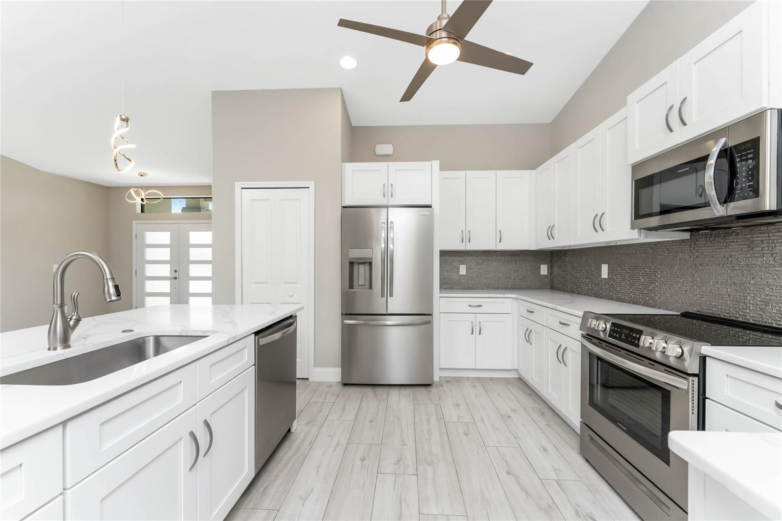 PUNTA GORDA ISLES SEC 20 - Residential