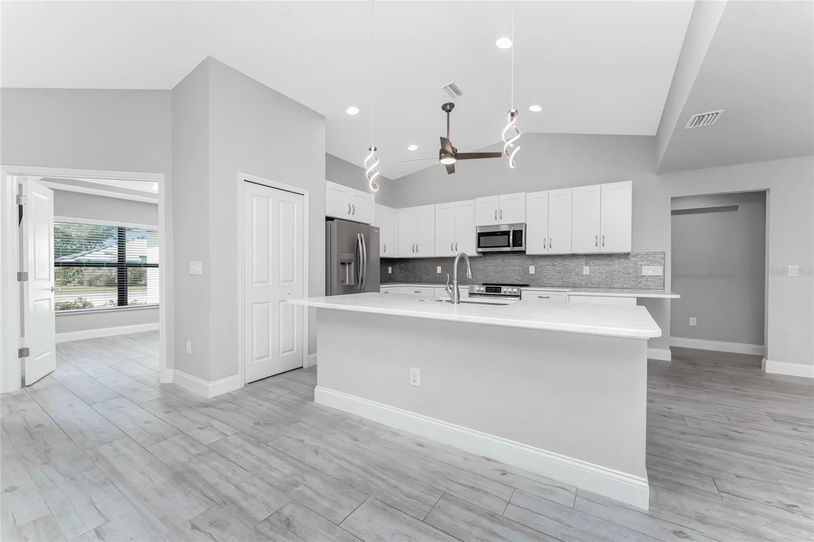 PUNTA GORDA ISLES SEC 20 - Residential
