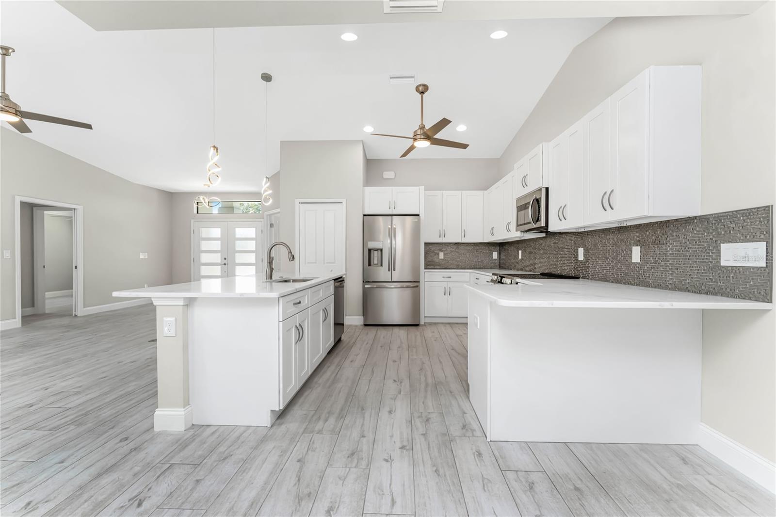PUNTA GORDA ISLES SEC 20 - Residential