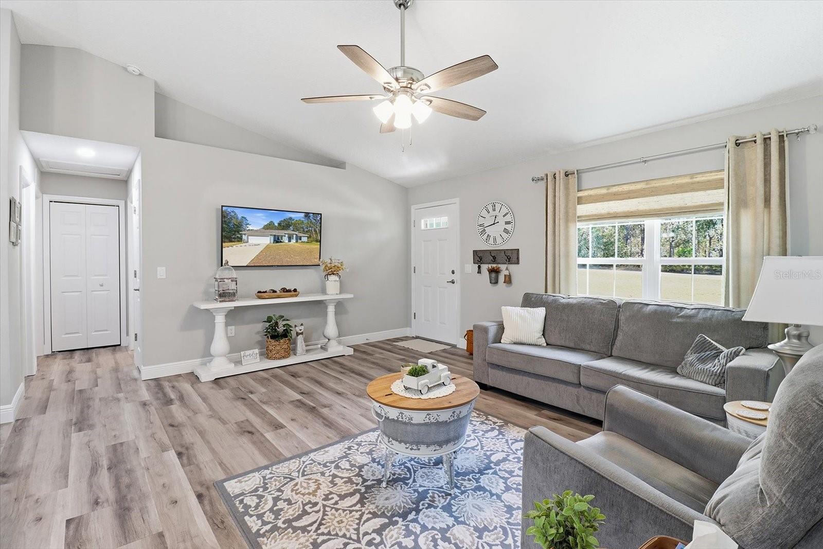 CITRUS SPGS UNIT 06 - Residential