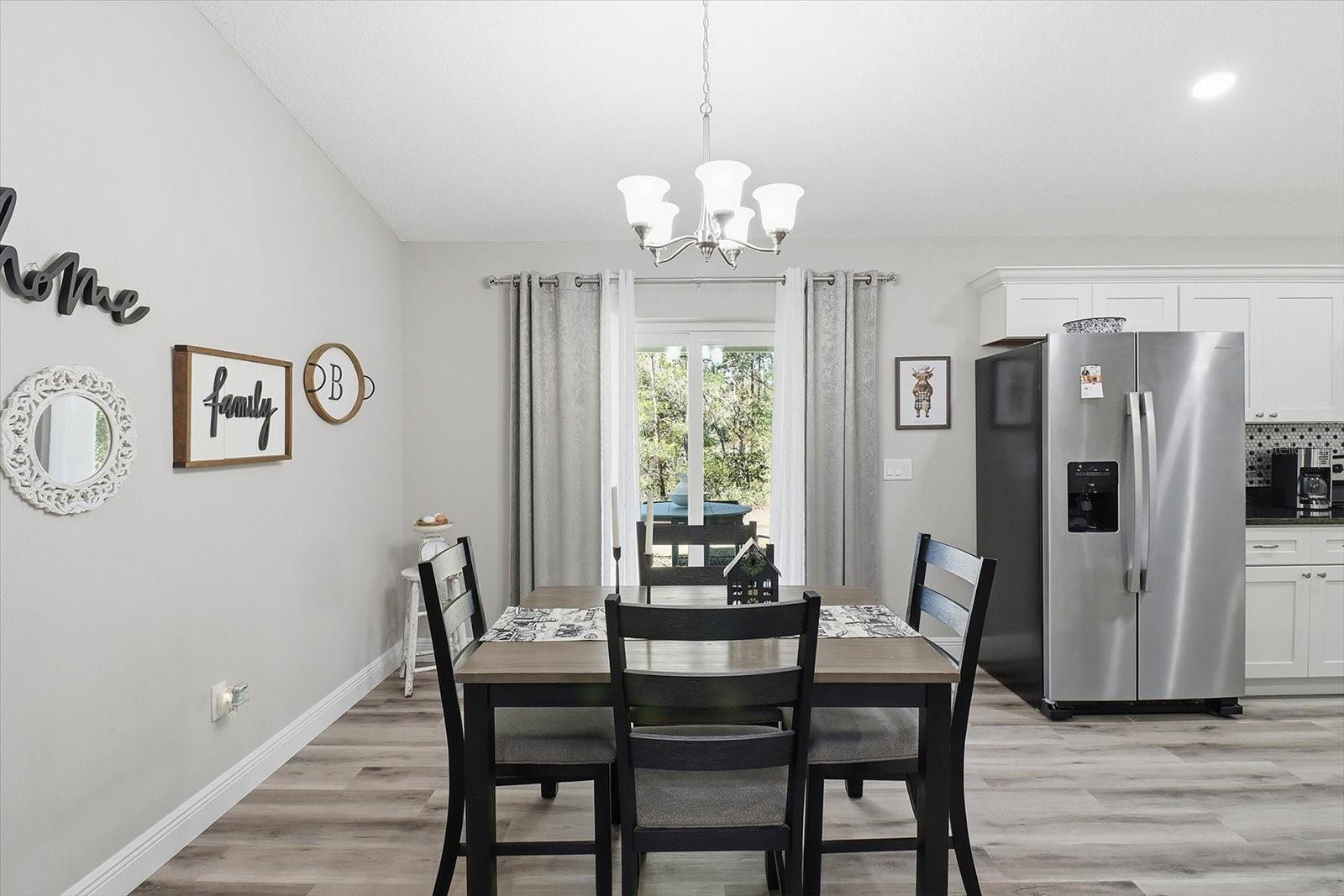 CITRUS SPGS UNIT 06 - Residential