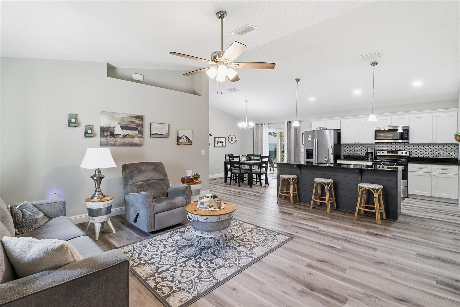 CITRUS SPGS UNIT 06 - Residential