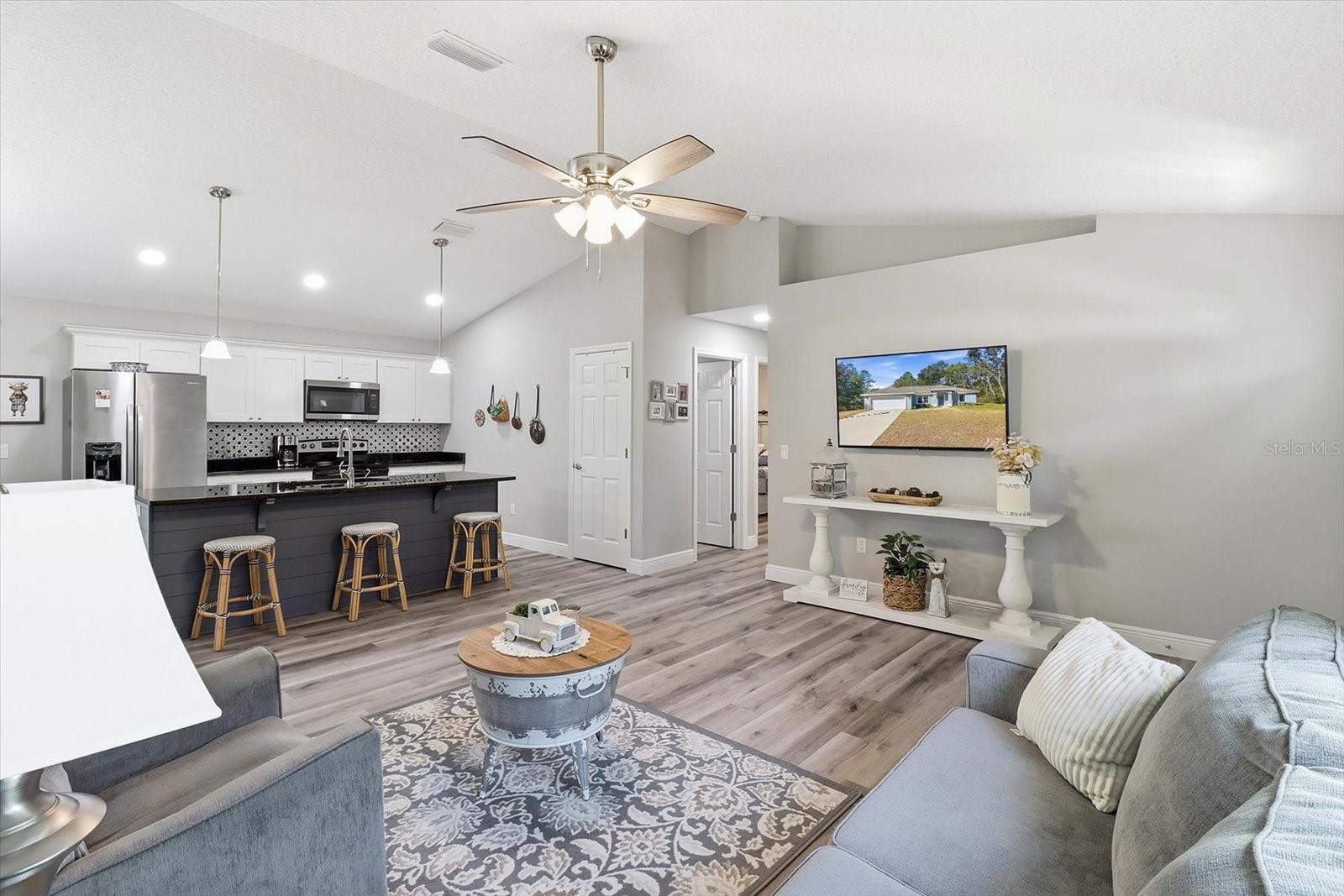 CITRUS SPGS UNIT 06 - Residential