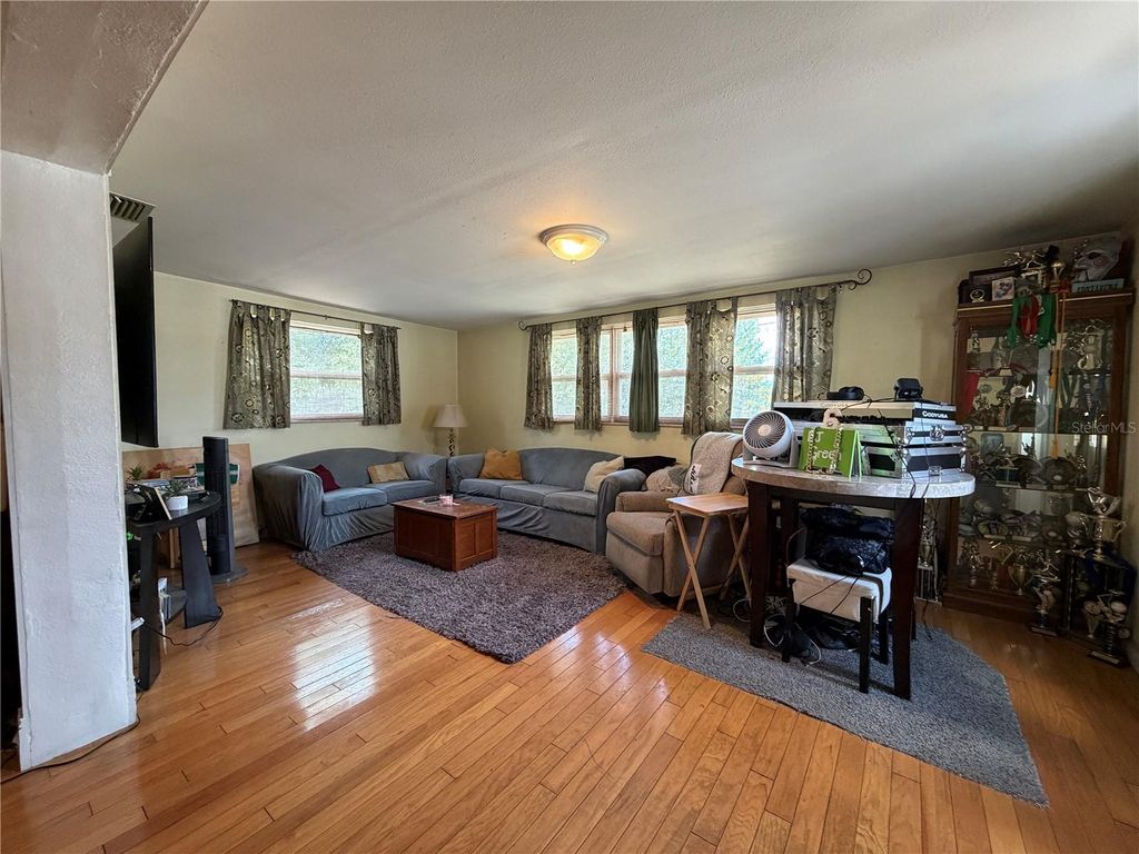 Photo of 5164 Jasmine Circle, St Petersburg, FL 33714 (MLS # TB8501768)