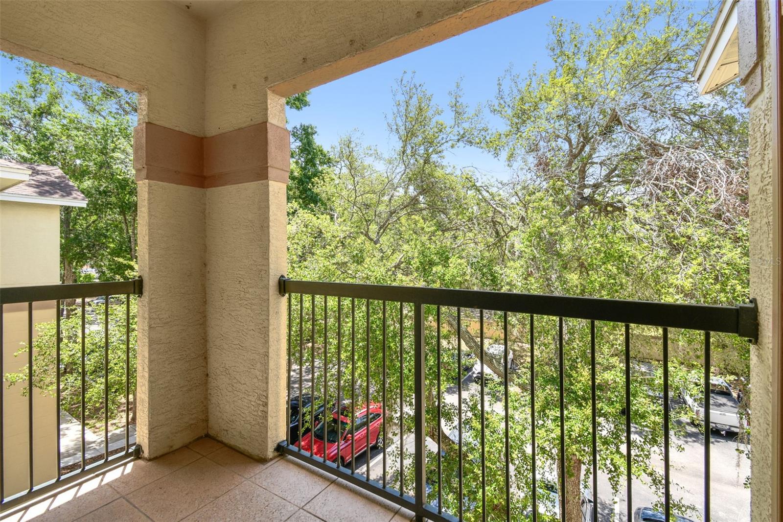 THE PINNACLE AT CARROLLWOOD A - Residential