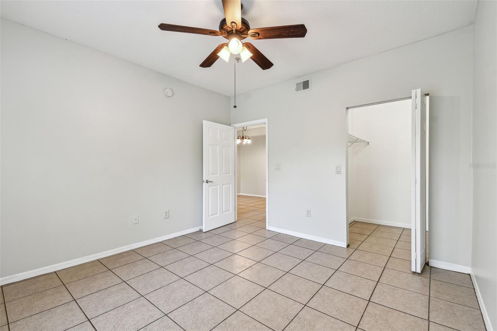 THE PINNACLE AT CARROLLWOOD A - Residential